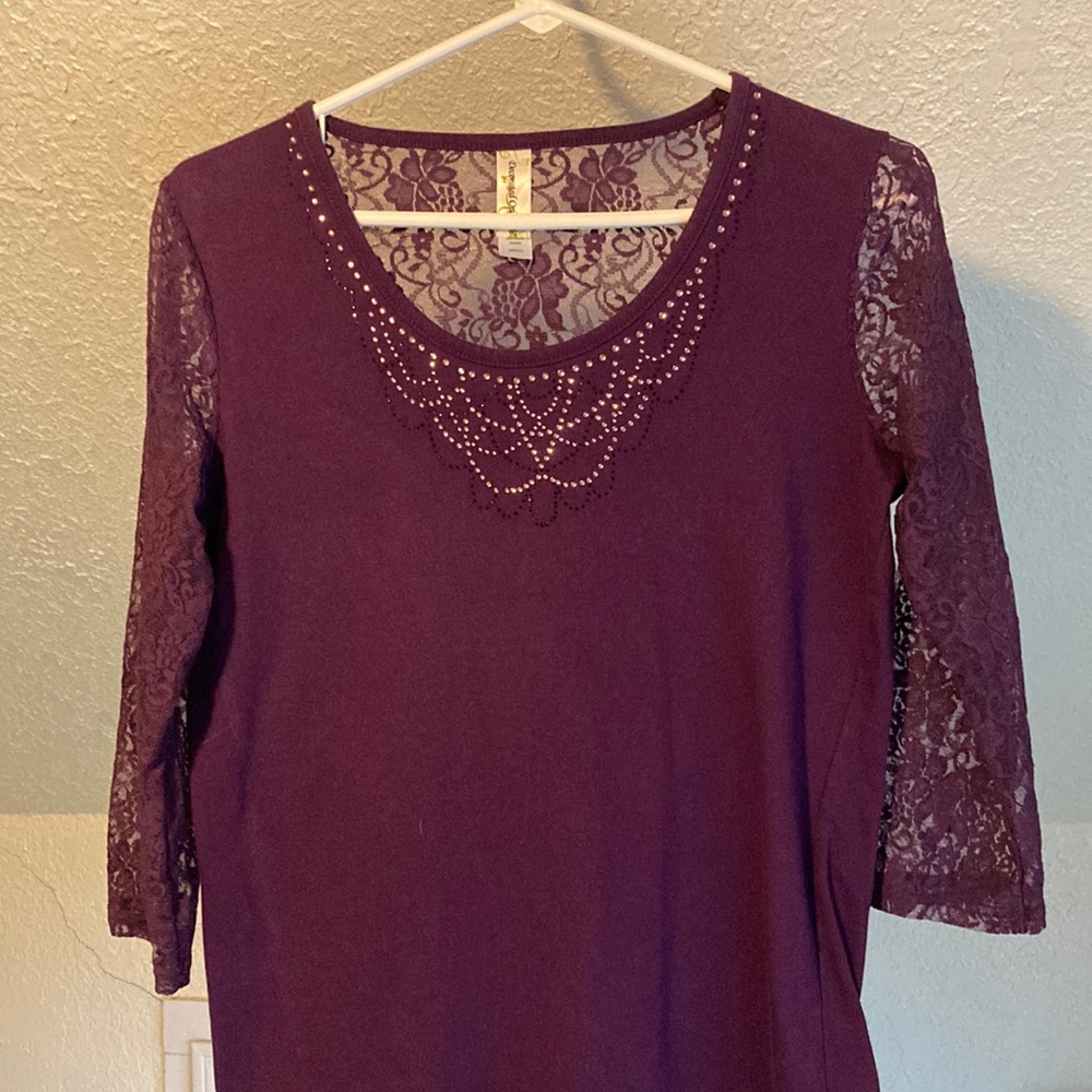 Decorated Originals women’s top